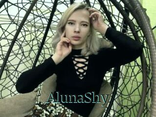 AlunaShy
