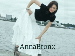 AnnaBronx