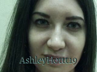 AshleyHottt19