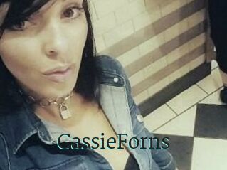 Cassie_Forns