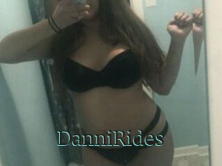 Danni_Rides