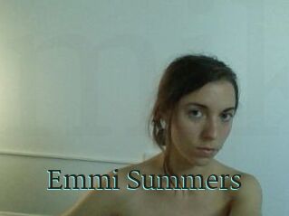 Emmi_Summers