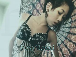FoxyRoxxi