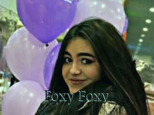 Foxy_Foxy