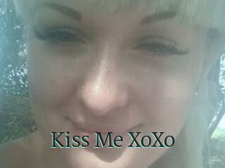 Kiss_Me_XoXo