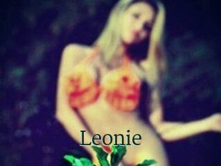 Leonie