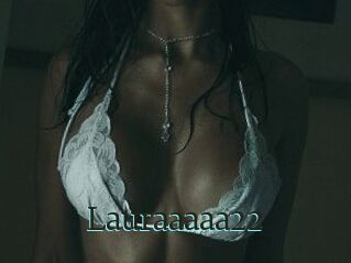 Lauraaaaa22