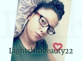 Lightskinbeauty22
