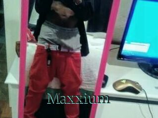 Maxxium