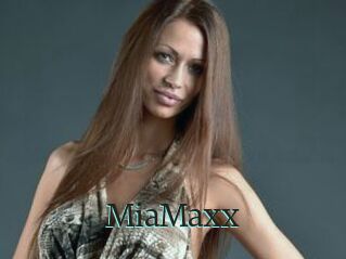 MiaMaxx