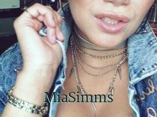 MiaSimms