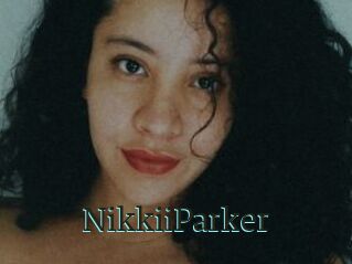 NikkiiParker