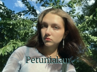 Petunialaur