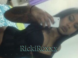 RickiRoxxx