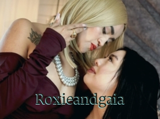 Roxieandgaia