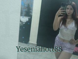 Yeseniahott88